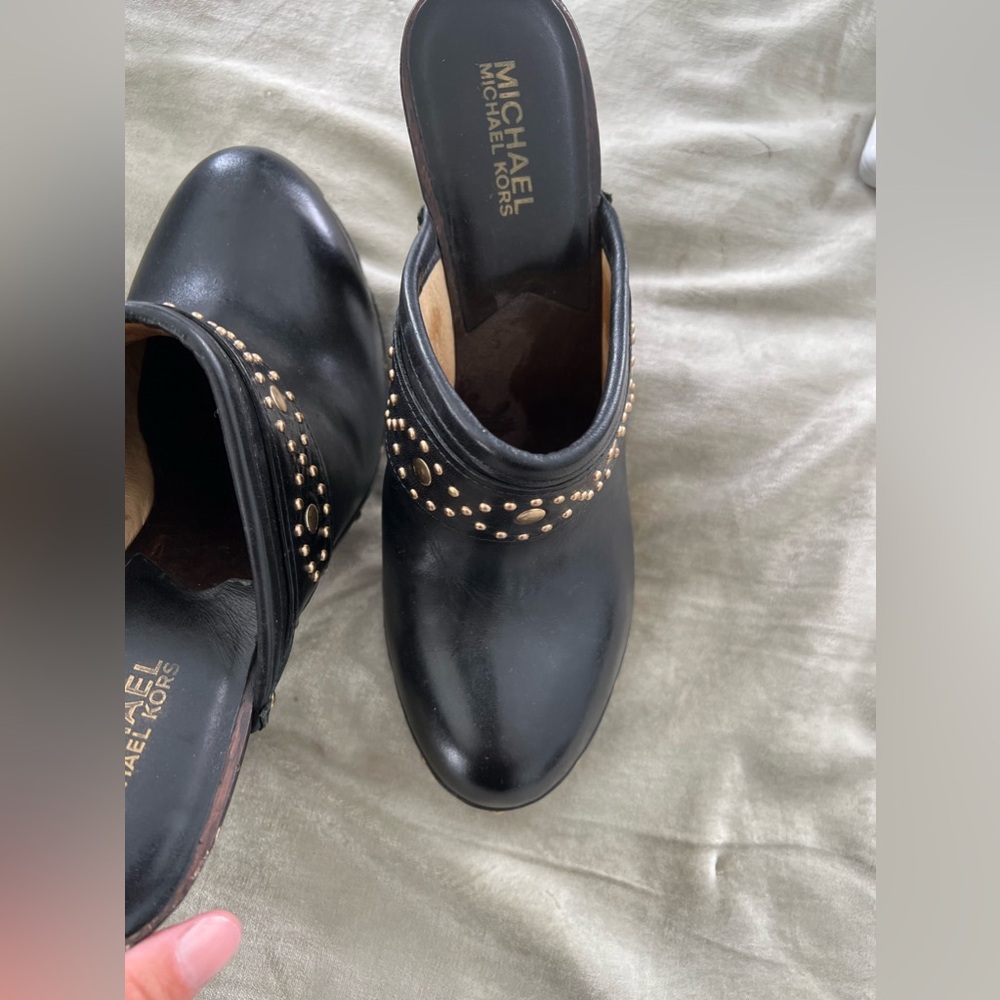 Michael kors clog heels
